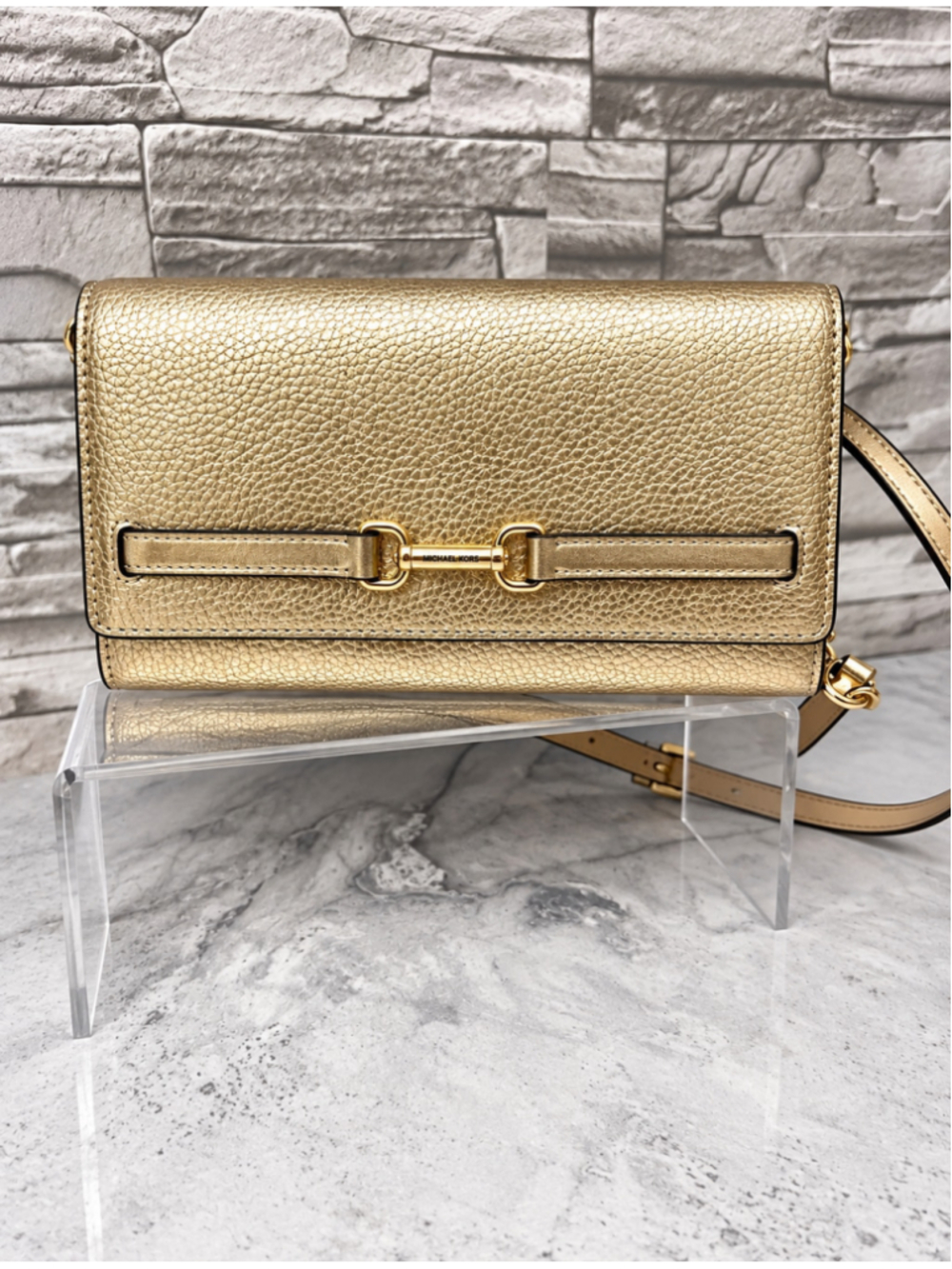 Michael Kors Carson Pebble Leather Wallet On A Chain Crossbody Gold